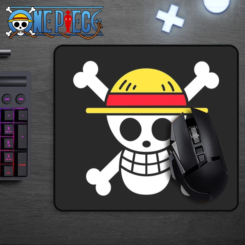 Gaming Accessories Kawaii - แผ่นรองเมาส์การ์ตูนวันพีซ อนิเมะ คาวาอี้ สำหรับคีย์บอร์ด แล็ปท็อป น่ารัก