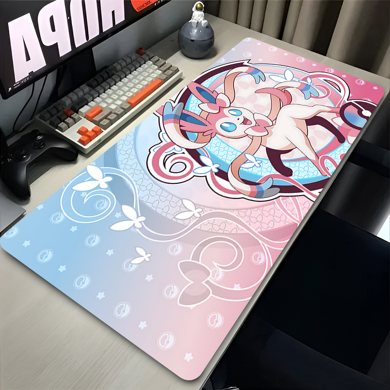 Gaming Accessories Gamer - แผ่นรองเมาส์สีชมพูขนาดใหญ่ XXL อุปกรณ์เสริมคอมพิวเตอร์สำหรับเล่นเกม P-pokemon Sylveon แผ่นรองคีย์บอร์ดสำหรับวางโต๊ะ